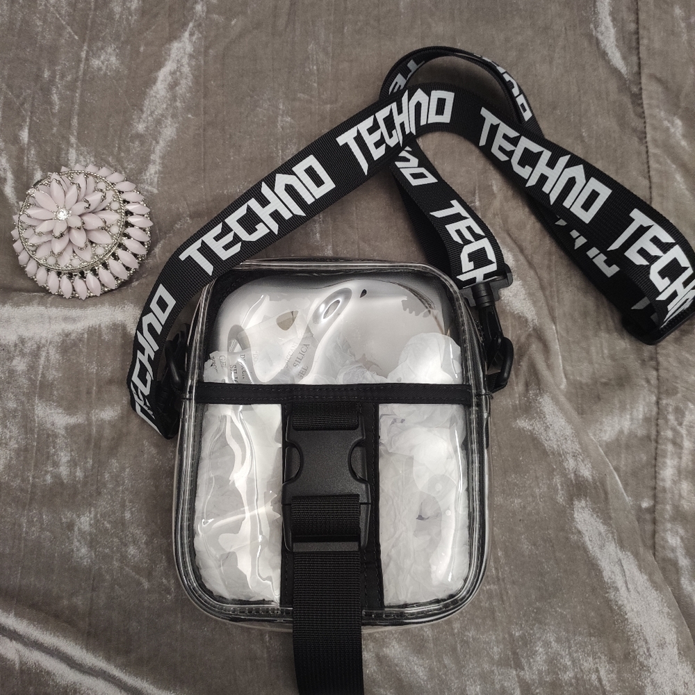 SOLD🔥Techno Crossbody Transparent Bag - Picture 1 of 5